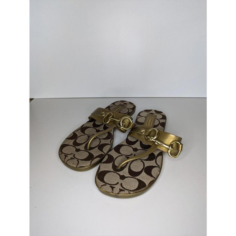 Coach RIKKI Jelly Thong Flat Sandals Brown Gold Coach Logo With Clasp Size 5.5B - Picture 1 of 5